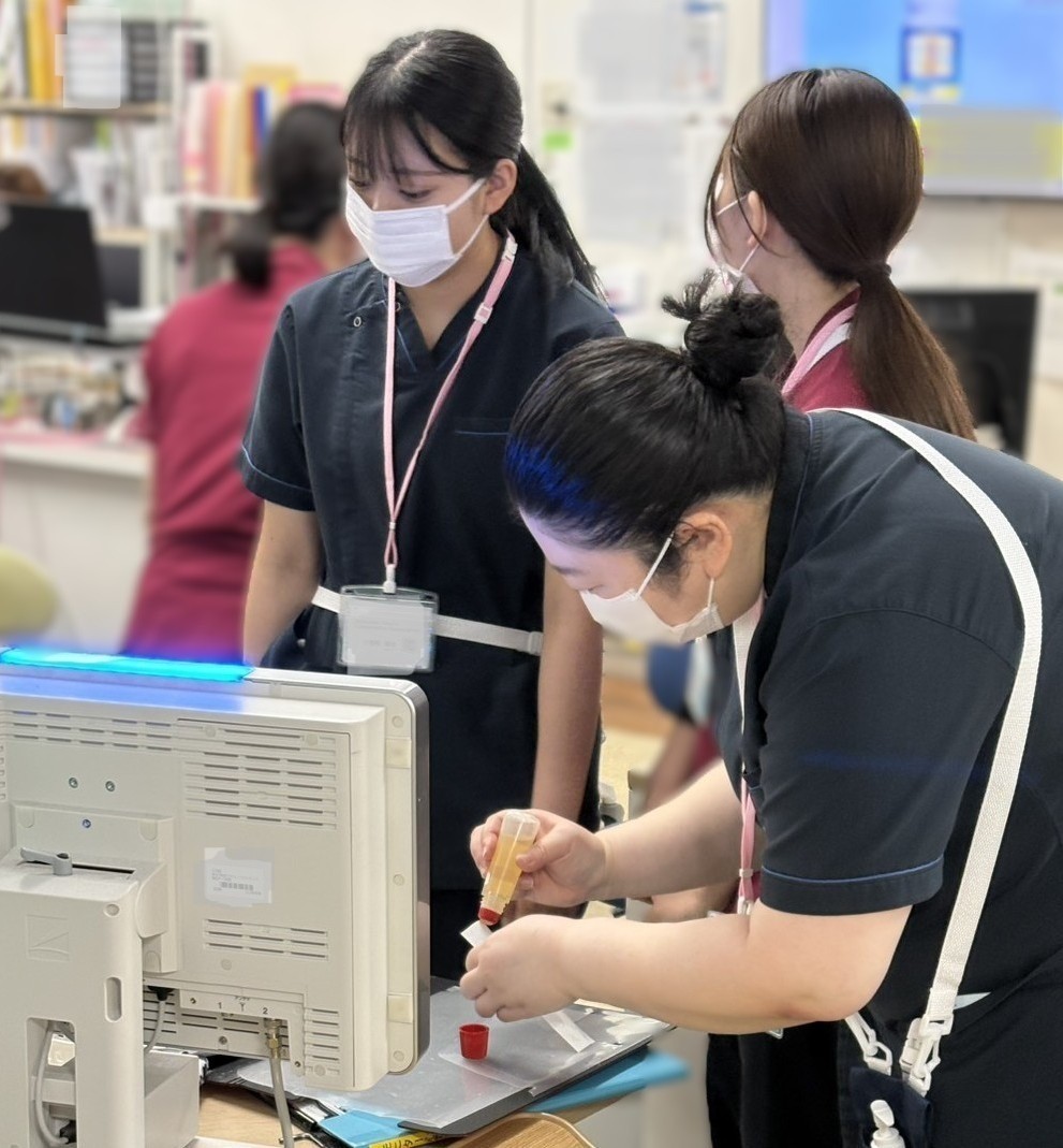 看護部新人研修　シャドーイング４日目！