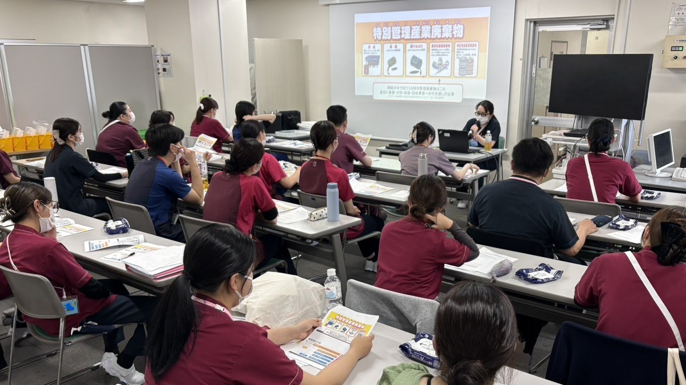 看護部新人研修　感染対策！