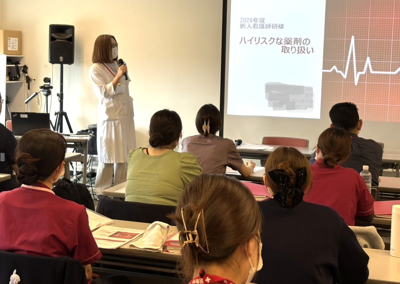 看護部新人研修　３週目に入りました！